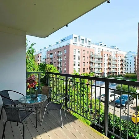 Urbannestgroup Szafarnia 7 I 8 Danzica