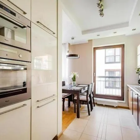 Urbannestgroup Szafarnia 7 I 8